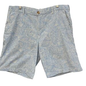 Izod Men’s 38 Blue White Striped Floral Cotton Shorts Casual